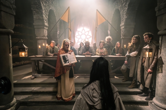 ZROZENÍ ALCHYMISTKY