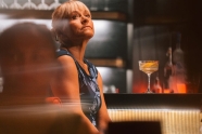 ODPOLEDN&Iacute; KINO: CHICA CHECA